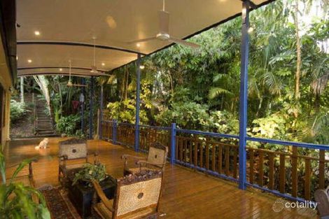 Property photo of 116 Hillview Crescent Whitfield QLD 4870