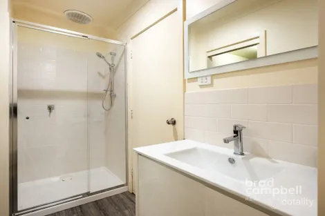 Property photo of 11 Plover Drive Kialla VIC 3631