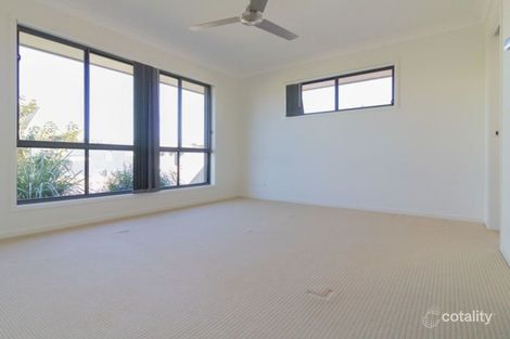 Property photo of 5 Leabrook Place Pimpama QLD 4209