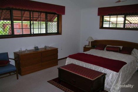 Property photo of 5 Earlsfield Court Carindale QLD 4152