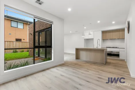 11 Martin St, Aintree, VIC 3336