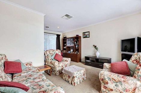 Property photo of 4 Wirilda Court Meadow Heights VIC 3048