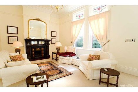 Property photo of 17 Kerferd Road Albert Park VIC 3206