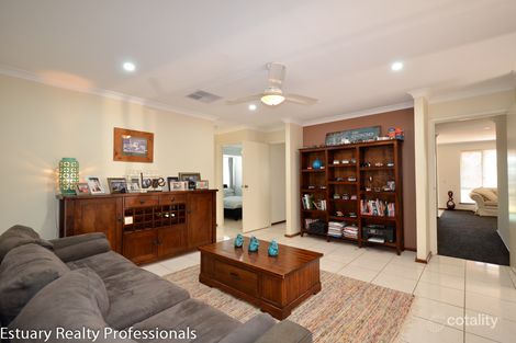 Property photo of 2 Nettle Place Halls Head WA 6210