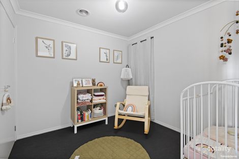 Property photo of 6 Trainers Way Clyde North VIC 3978