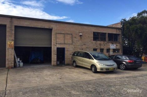 8 Lancaster St, Ingleburn, NSW 2565