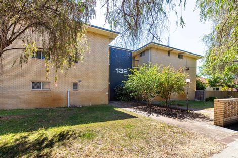 2/132 Sixth Ave, Inglewood, WA 6052