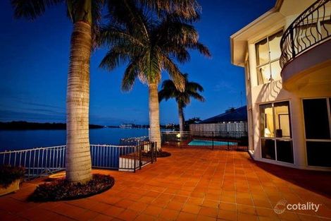 Property photo of 3 Arrowsmith Court Paradise Point QLD 4216