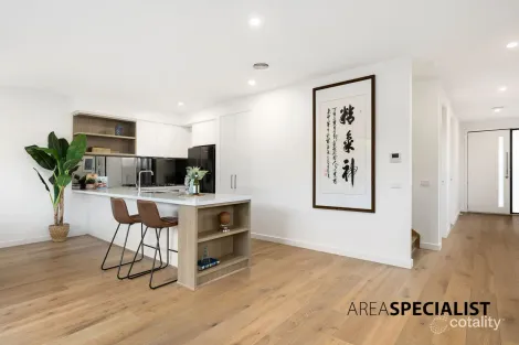 Property photo of 39 Savoy Grove Cranbourne North VIC 3977