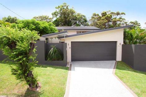 22 Wallace St, Southport, QLD 4215