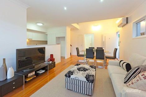 Property photo of 1 Pryde Street Camp Hill QLD 4152