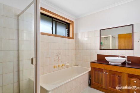 Property photo of 32 Bunyip Court Morwell VIC 3840