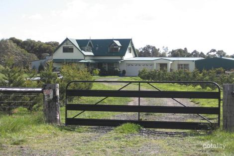 Property photo of 70 Captain Pearson Drive Mickleham VIC 3064