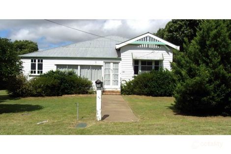 10 Glen Rd, Warwick, QLD 4370