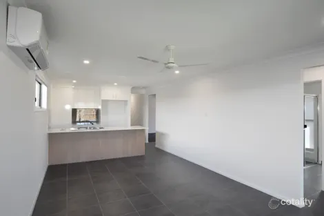 Property photo of 21 Aurora Road Tannum Sands QLD 4680