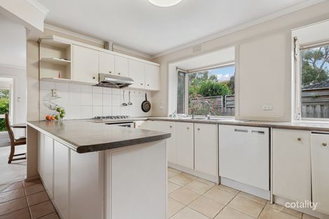 Property photo of 3 Mareeba Court Glen Waverley VIC 3150
