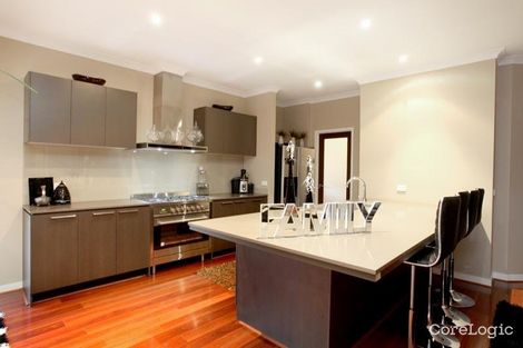 Property photo of 3 Drummond Street Caroline Springs VIC 3023