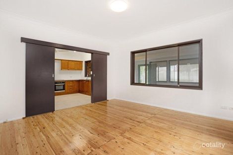 Property photo of 25 Picnic Parade Ettalong Beach NSW 2257