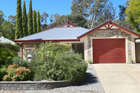 11 Mckinnon Park, Clare, SA 5453