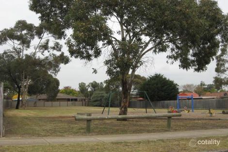 18-20 Dobell Ave, Sunbury, VIC 3429