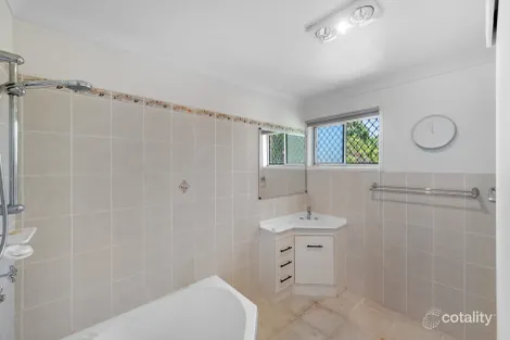 Property photo of 15 Boyne Crescent West Gladstone QLD 4680