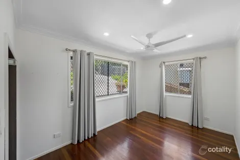 Property photo of 15 Boyne Crescent West Gladstone QLD 4680