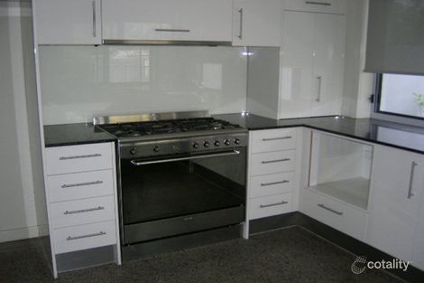 Property photo of 2/151 Bayview Street Runaway Bay QLD 4216