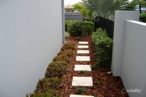 Property photo of 2/151 Bayview Street Runaway Bay QLD 4216