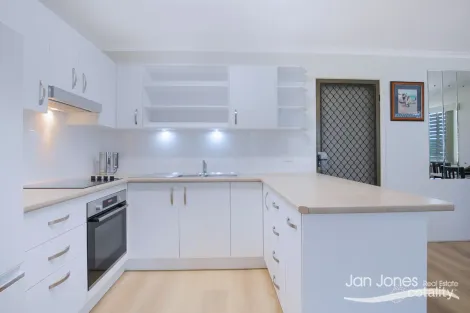 Property photo of 1/88 McPherson Street Kippa-Ring QLD 4021