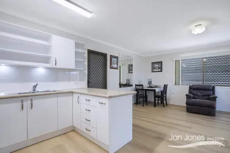 Property photo of 1/88 McPherson Street Kippa-Ring QLD 4021