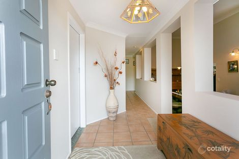 Property photo of 15 Wilton Court Flinders View QLD 4305