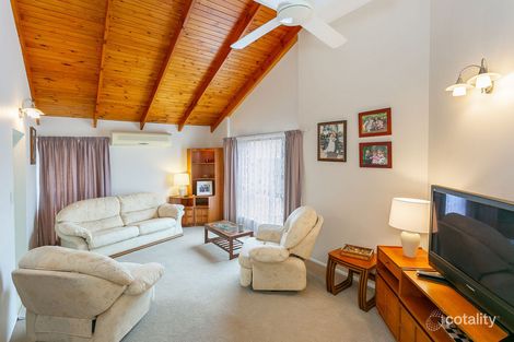 Property photo of 15 Wilton Court Flinders View QLD 4305