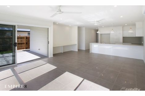 Property photo of 2/9 Tamarind Court Woombye QLD 4559