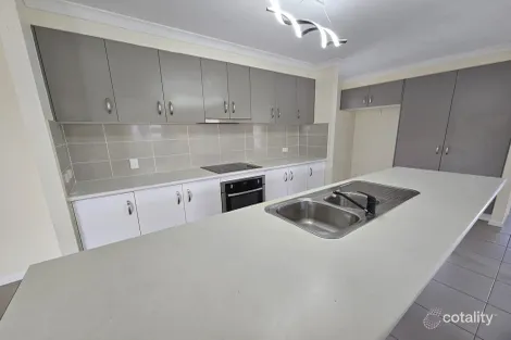 Property photo of 31 Sutherland Road Branyan QLD 4670