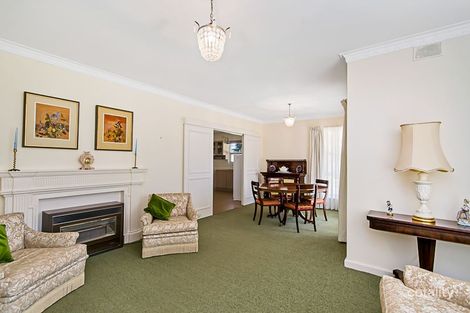 Property photo of 16 College Drive Rostrevor SA 5073