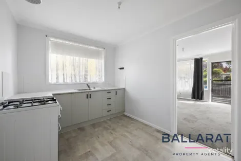 Property photo of 1/106 Leith Street Redan VIC 3350