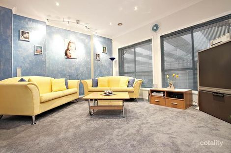 Property photo of 6 Dustin Court Sydenham VIC 3037
