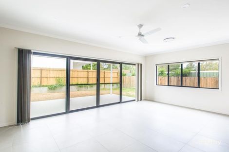 Property photo of 11 Arrosa Street Calamvale QLD 4116