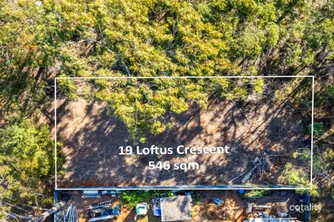 19 LOFTUS CRES, RUSSELL ISLAND, QLD 4184