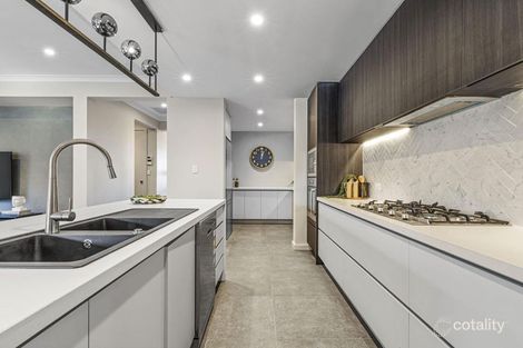 Property photo of 23 Stringybark Drive Donnybrook VIC 3064