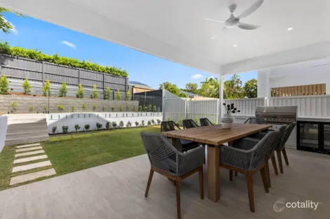 Property photo of 35 Harts Road Indooroopilly QLD 4068