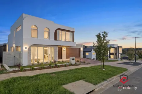 Property photo of 8 Tingwell Street Whitlam ACT 2615