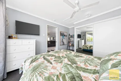 Property photo of 40 Jacqueline Drive Emerald QLD 4720