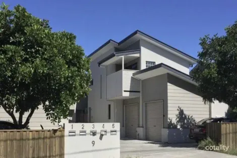 9 DAWN ST, ROCKLEA, QLD 4106
