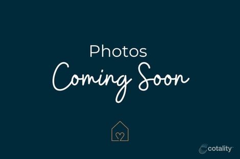 Property photo of 24 Crisp Drive Ashmont NSW 2650