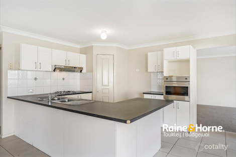 Property photo of 8 Marri Close Blue Haven NSW 2262
