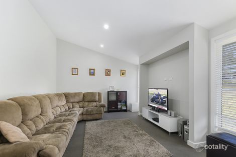 Property photo of 10 Madeline Street Hill Top NSW 2575