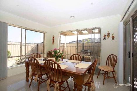 Property photo of 8 Messina Crescent Point Cook VIC 3030
