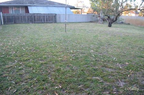 Property photo of 1 Pembury Road Thornlie WA 6108