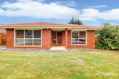 Property photo of 2 Tilba Court Berwick VIC 3806